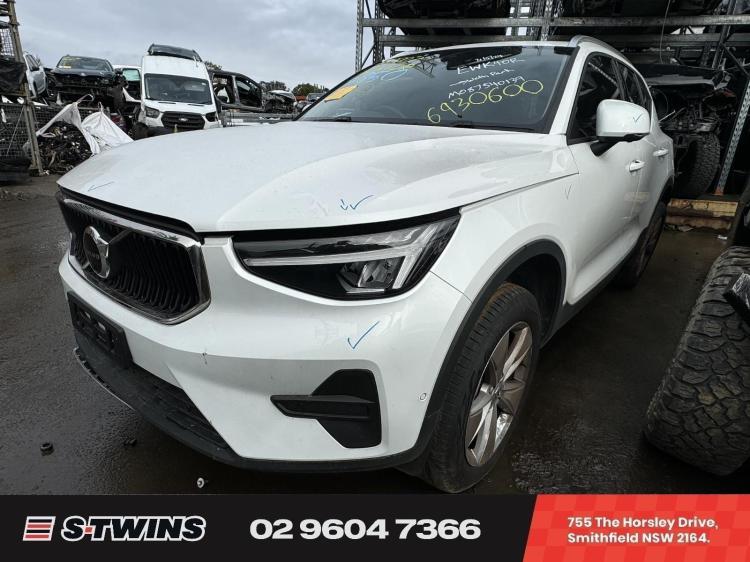 2023 Volvo XC40 — B420T6  Petrol