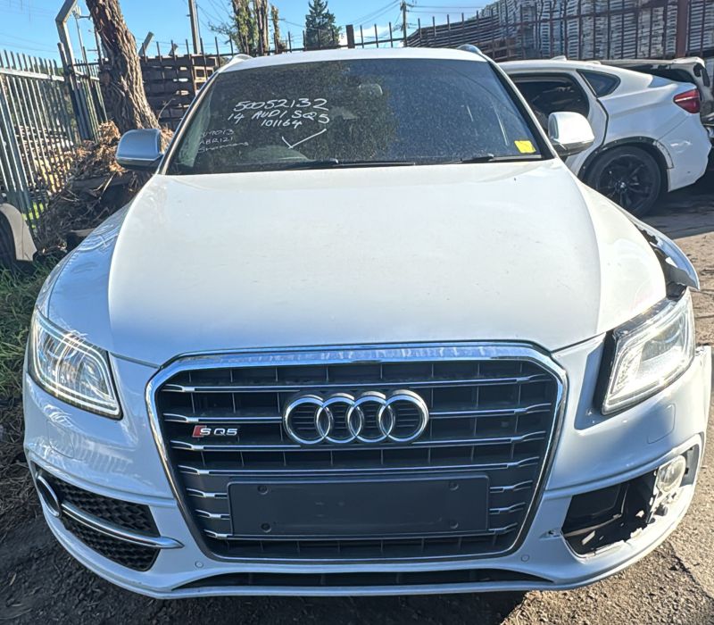 2014 Audi SQ5 8R — Auto Petrol