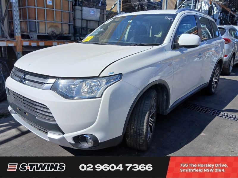 2014 Mitsubishi Outlander — ZJ-ZL Auto Petrol