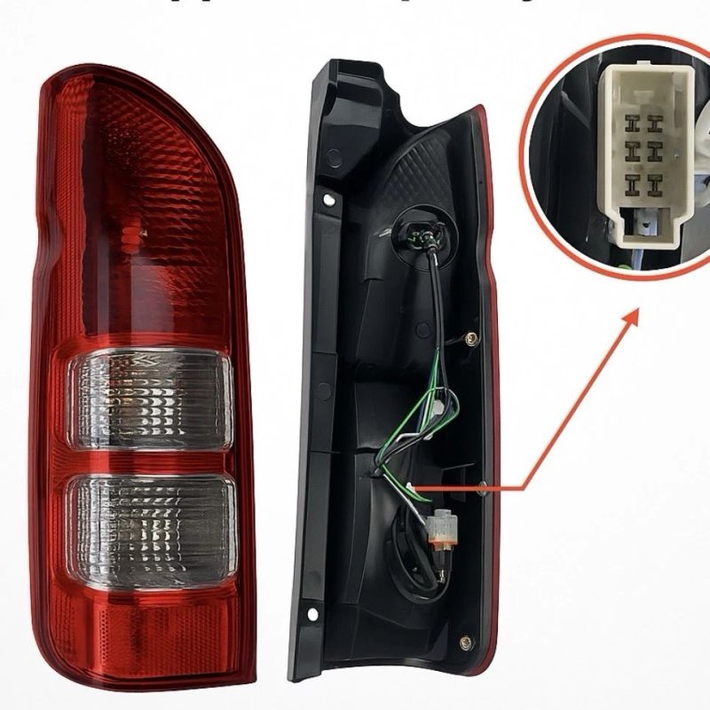 Hiace Toyota Hiace — High quality aftermarket tail light assembly for Toyota Hiace TRH/KDH models (2005–2019). ? Left-hand side (LH – passenger side) ? Brand new aftermarket unit ? OEM style replacement ? Includes wiring harness and connector ? Direct fit – plug and play ?? Bulbs may not be included
