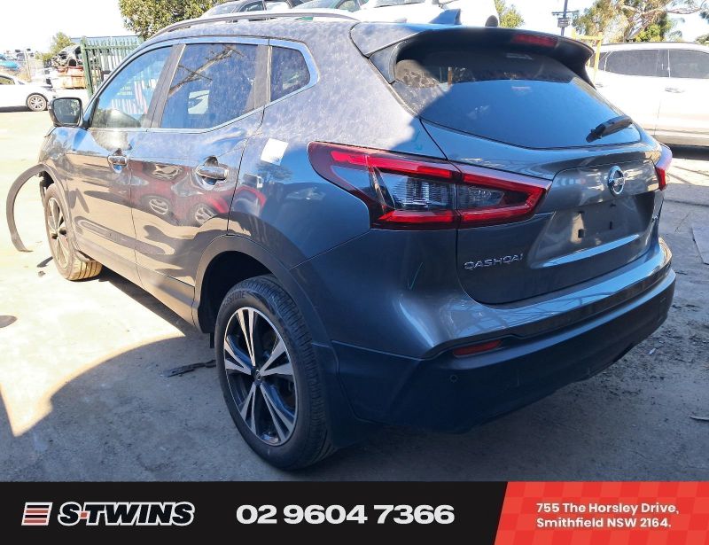 2018 Nissan Qashqai — J11 Auto Petrol