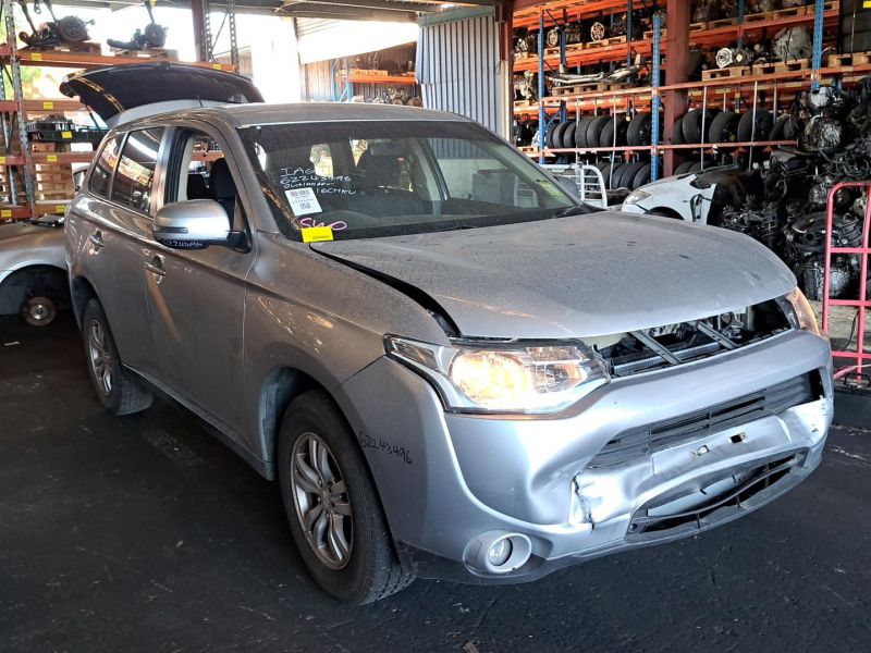 2013 Mitsubishi Outlander — ZJ Auto Petrol