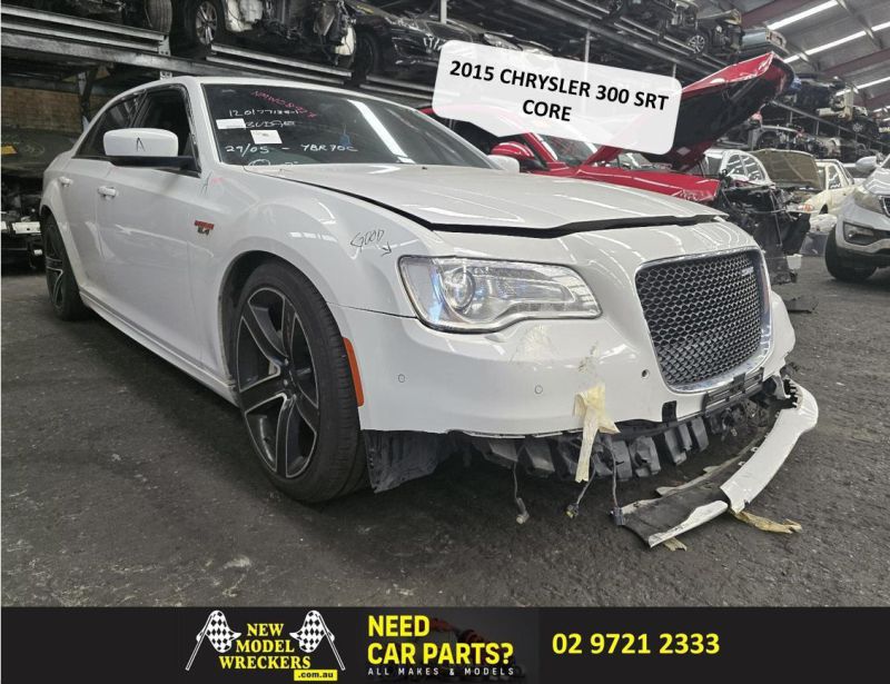 2015 Chrysler 300 — 6.4L ESG AUTO 8SPD RWD SRT CORE LX Auto Petrol