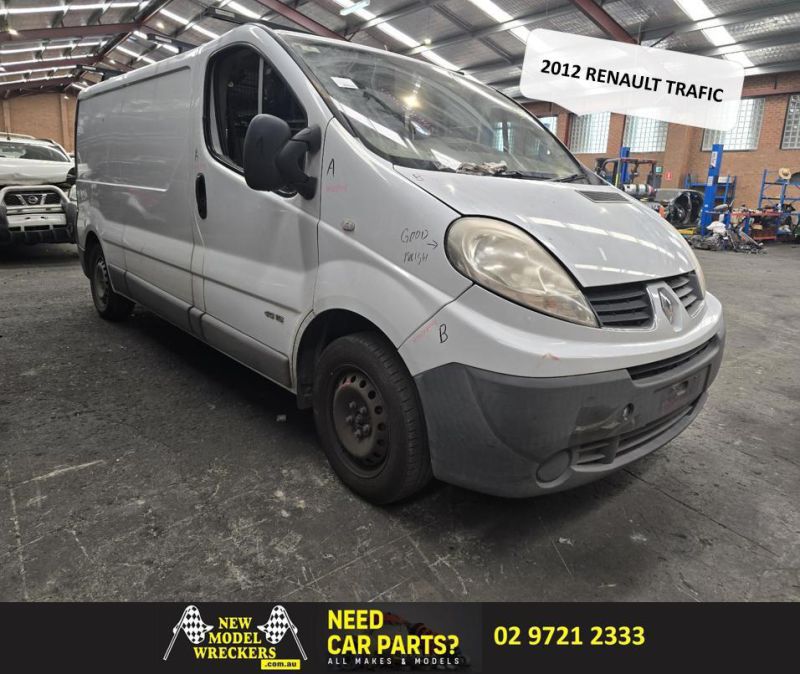 2012 Renault Trafic — 2.0DT M9R786 MAN 6SPD FWD X83 PHASE III Manual Diesel