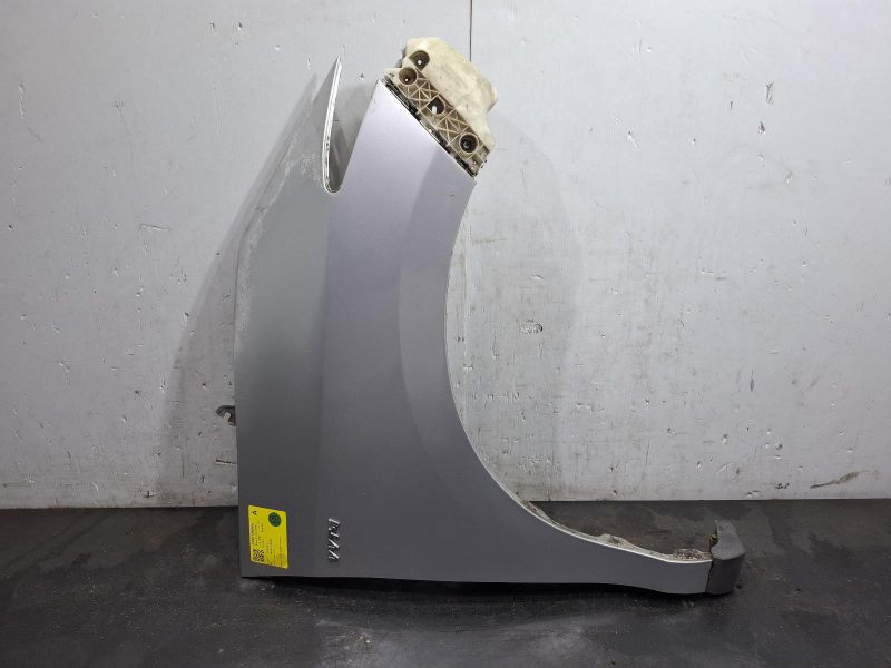2007 Toyota Tarago — PAINT FADED