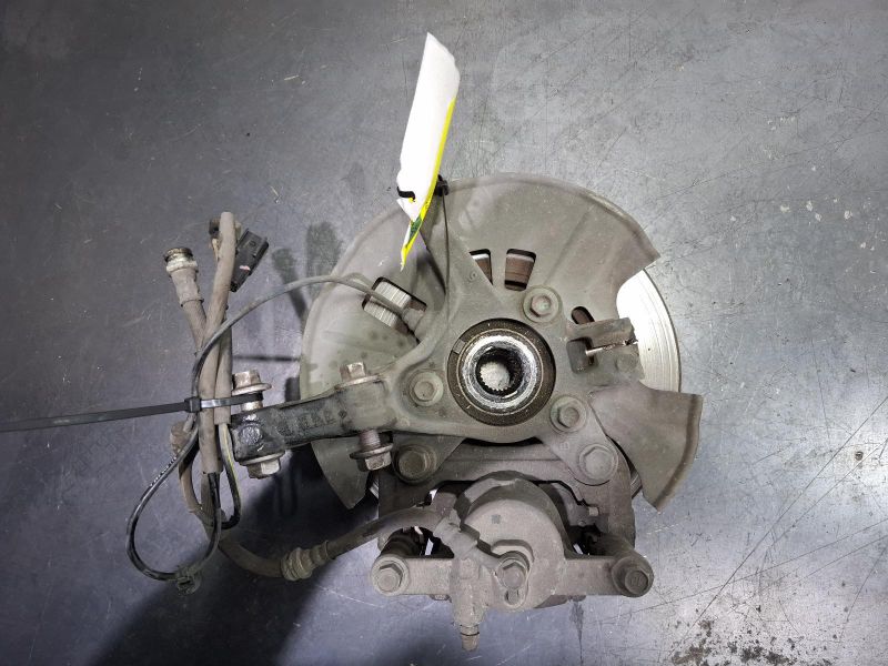 2017 Mazda 2 — Right Front Hub Assembly