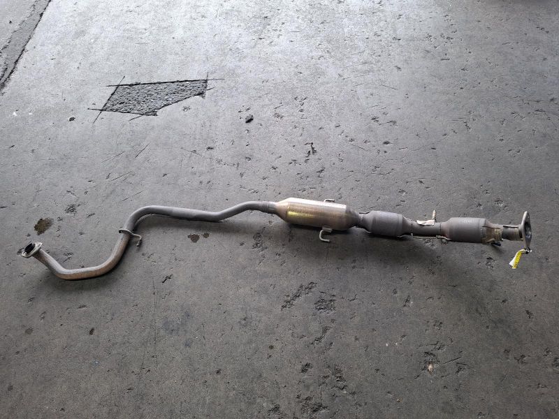 2015 Toyota Yaris — UNDER CAR