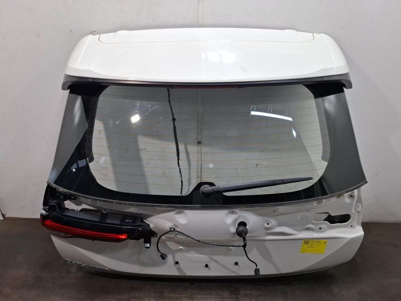 2025 Mitsubishi Outlander — NON POWER LIFGATE
