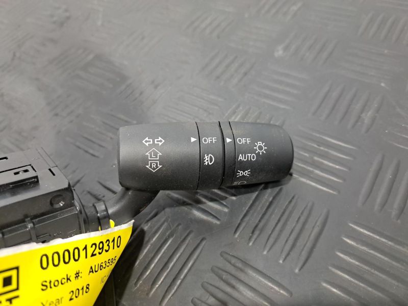 2018 Mazda Mazda3 — FLASHER SWITCH