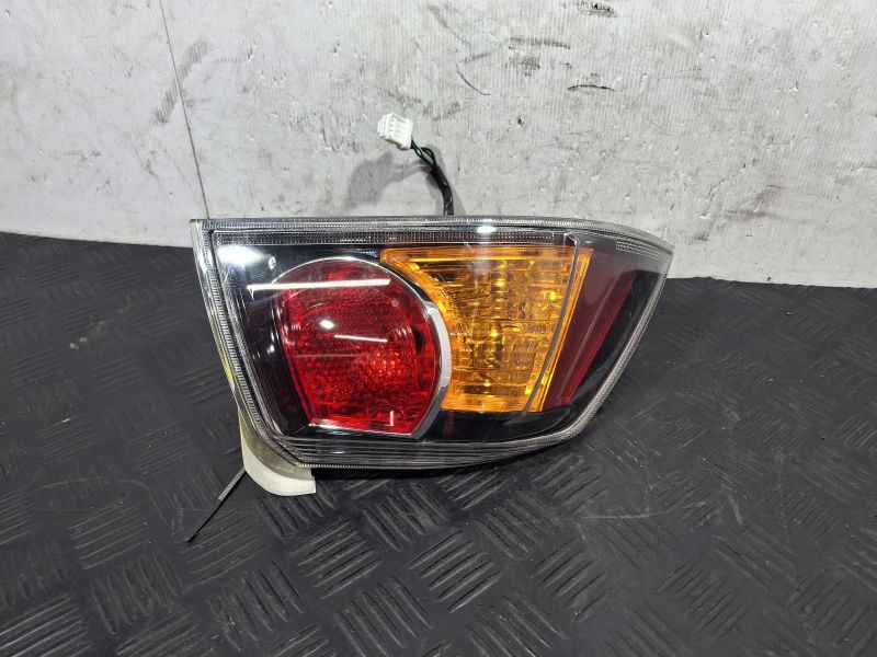 2017 Mitsubishi Lancer — Left Taillight
