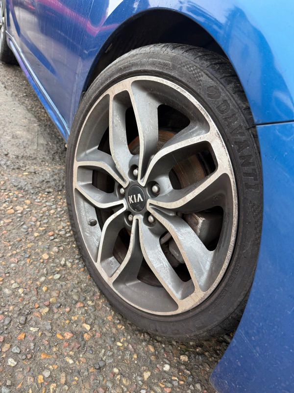 2013 Kia Cerato — Manual Petrol
