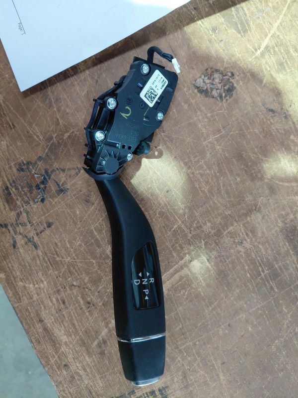 2015 Mercedes Benz A200 — Gear STICK/SHIFTER