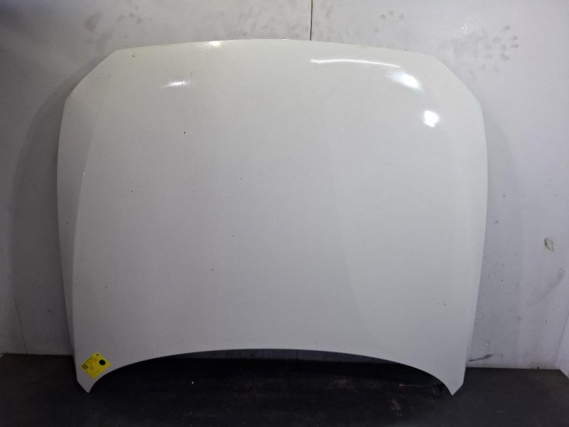 2014 BMW 1 Series — Bonnet