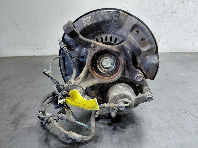 2013 Toyota Yaris — Right Front Hub Assembly