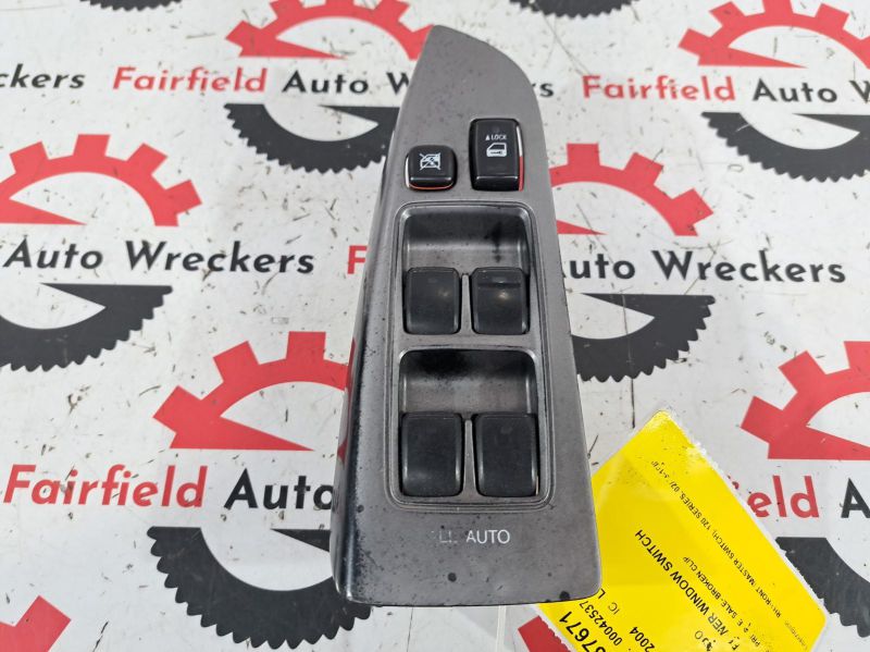 2004 Toyota Landcruiser — OUTER COVER NO GOOD RH FRONT MASTER SWITCH