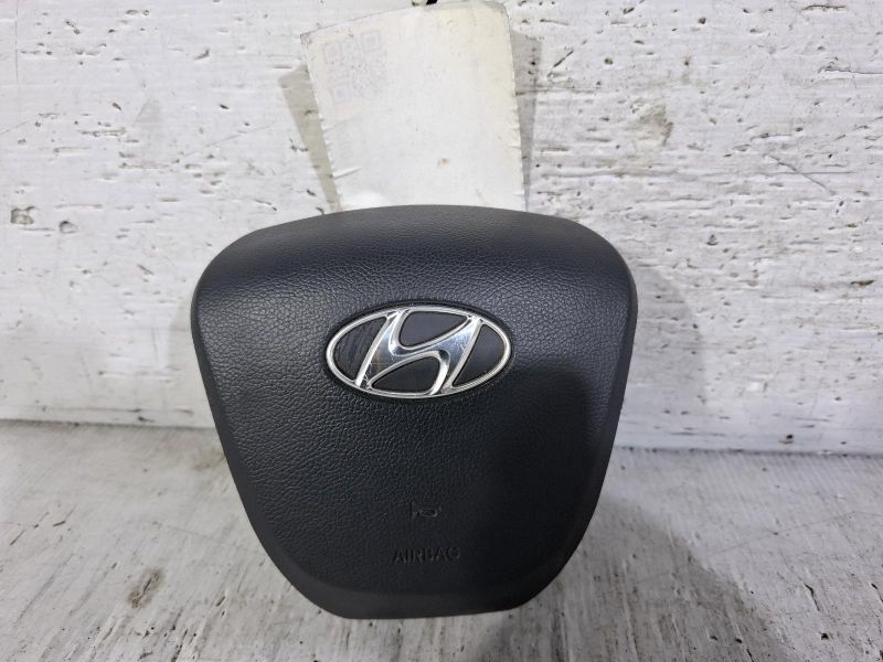2014 Hyundai Accent — STEERIG WHEEL