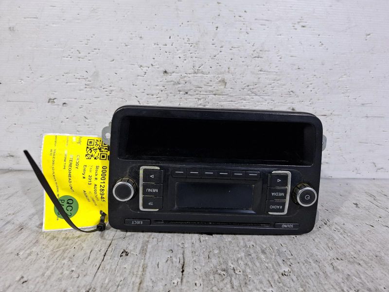 2013 Volkswagen Caddy — SINGLE DISC CD PLAYER