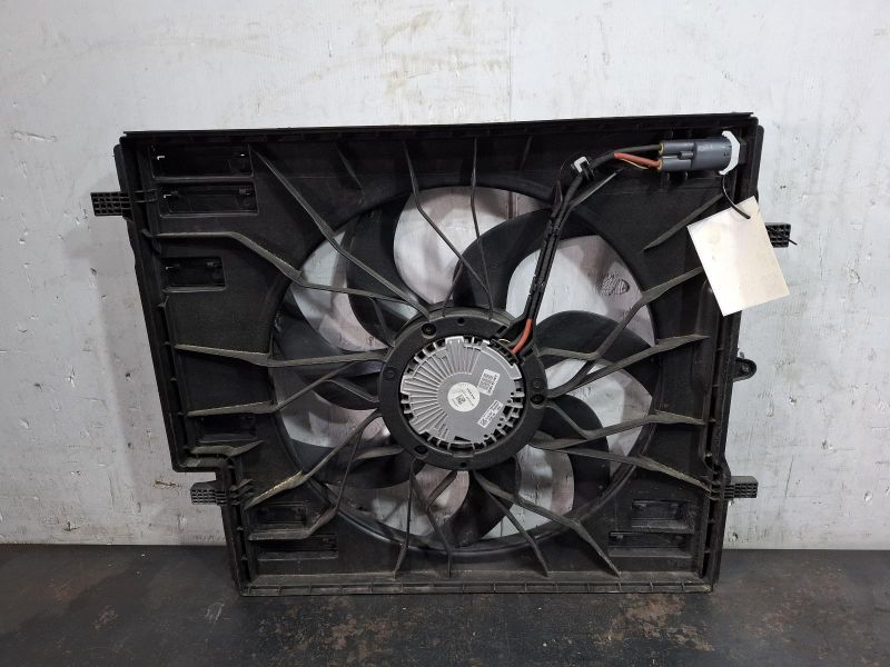 2020 Volvo Xc90 — RADIATOR FAN