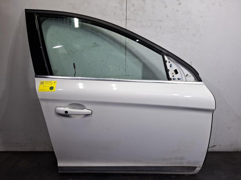 2015 Mazda Cx60 — Right Front Door