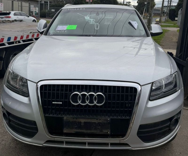 2009 Audi Q5 — Auto Petrol