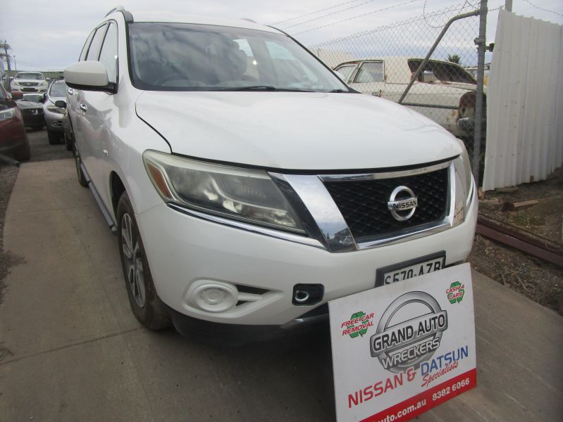 2013 Nissan Pathfinder — R51 Auto Petrol