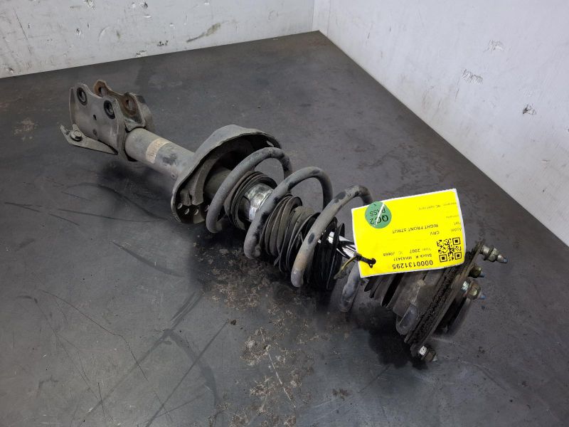 2007 Honda Crv — Right Front Strut