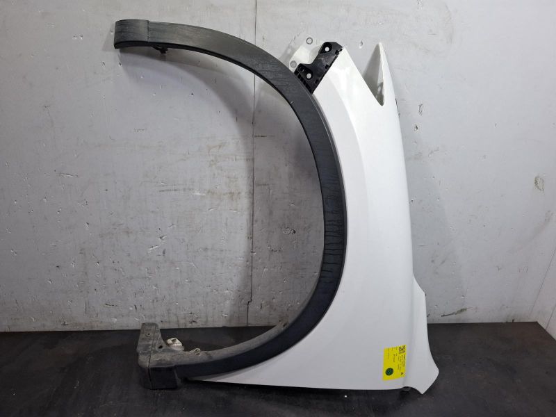 2013 Mazda Cx5 — Left Guard