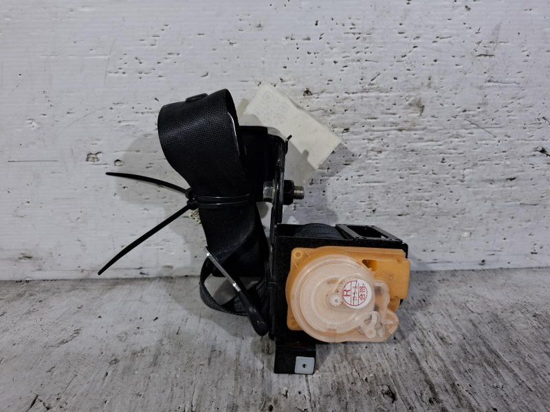 2013 Mazda Cx5 — RH REAR SEAT BELT ONLY