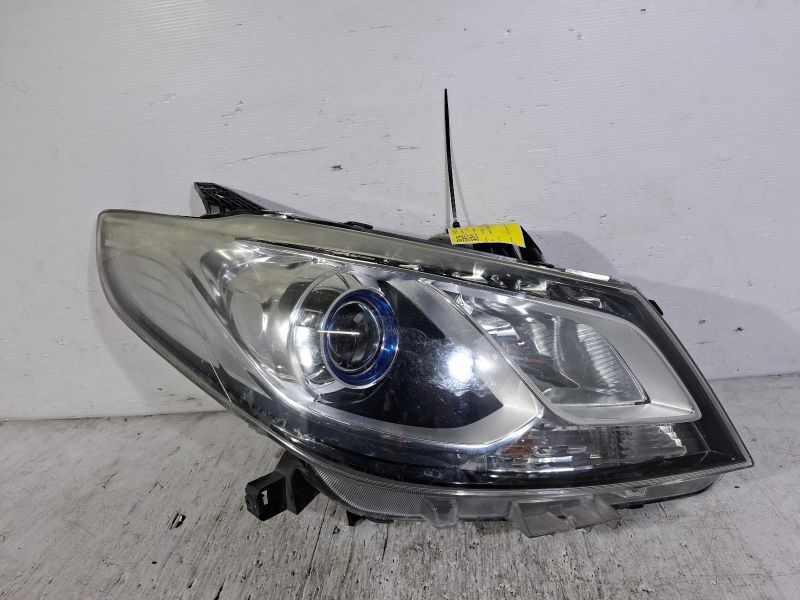 2021 LDV G10 — W/ XENON TYPE