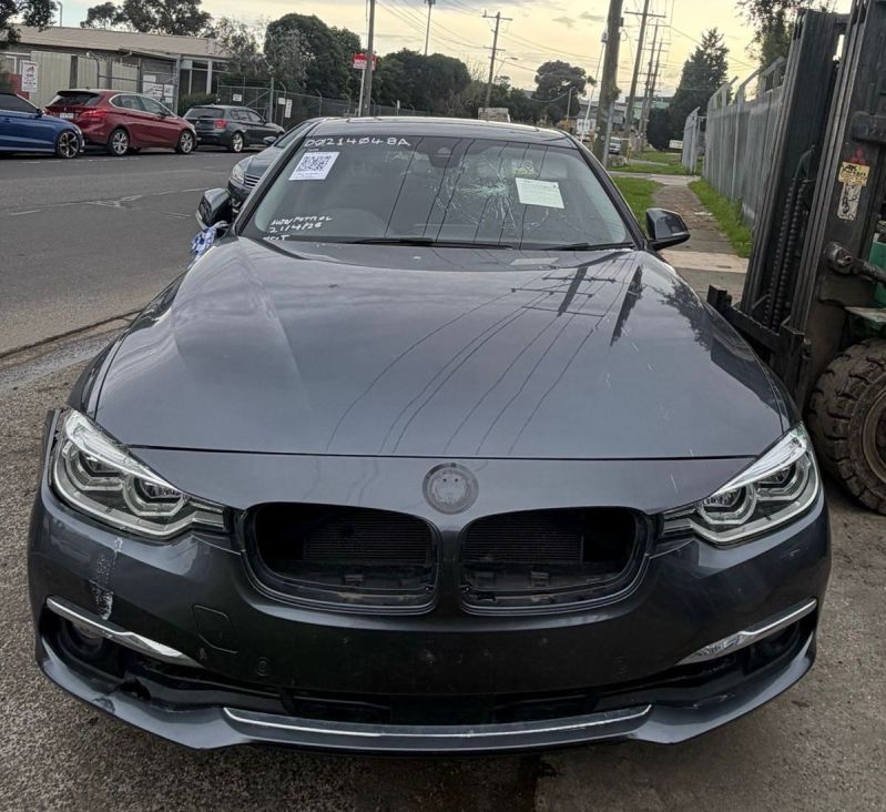 2016 BMW 330I — Auto Petrol