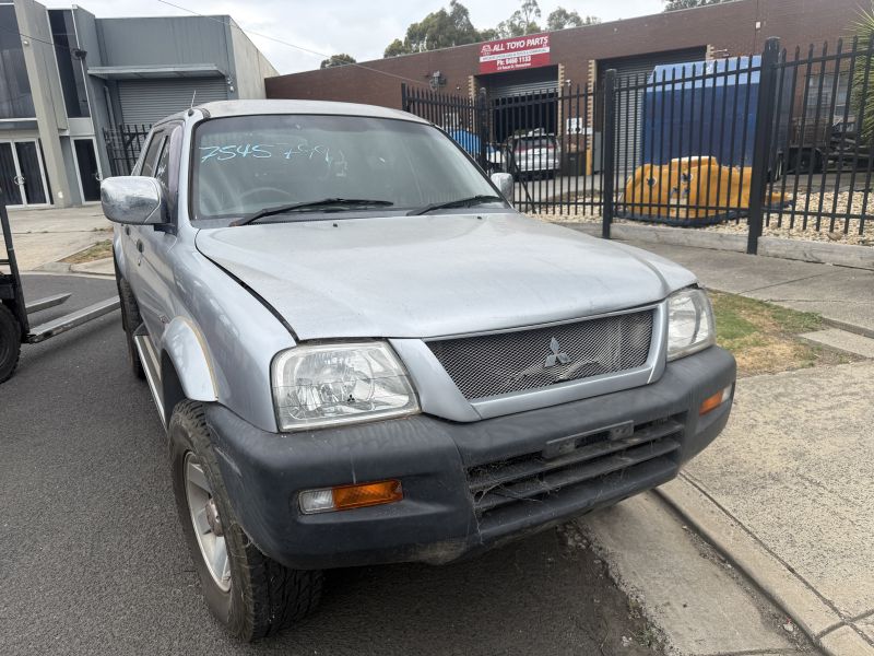 2004 Mitsubishi Triton — MK TRITON Auto Petrol