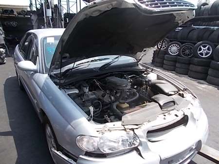 2000 Holden Statesman — WH Auto Gas Petrol