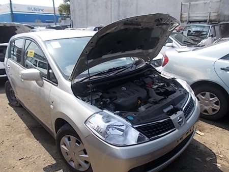 2009 Nissan Tiida — Manual Gas Petrol