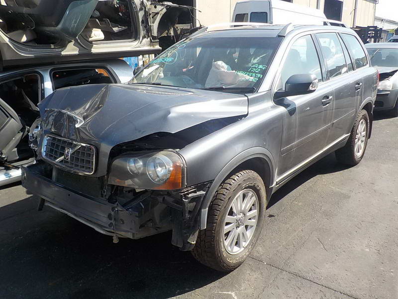 2006 Volvo XC90 — 2.5T B5254T2 Auto Gas Petrol