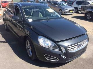 2011 Volvo V60 — 3.0L D6304T4 Tiptronic Gas Petrol