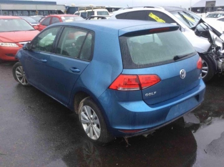 2015 Volkswagen Golf — 7 Auto Gas/Petrol