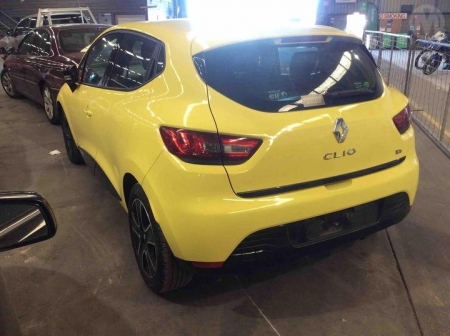 2013 Renault Clio — EXPRESSION Manual Gas/Petrol