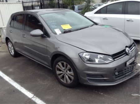 2014 Volkswagen Golf — 7 Auto Gas/Petrol