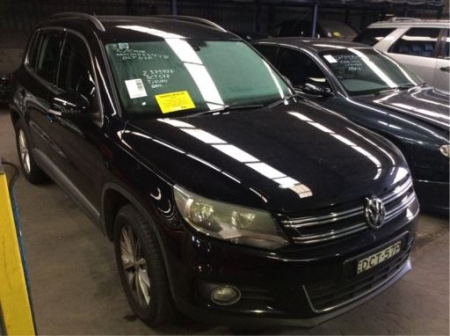 2015 Volkswagen Tiguan — 5N Auto Gas/Petrol