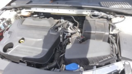 2012 Ford Mondeo — Manual Gas/Petrol