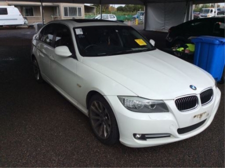 2010 BMW 320D — E90 LCI Auto Diesel