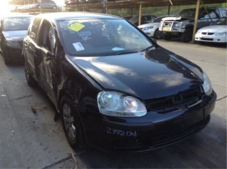 2007 Volkswagen Golf — 5 Manual Gas/Petrol
