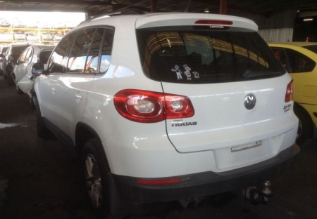 2010 Volkswagen Golf — 5N Auto Gas/Petrol