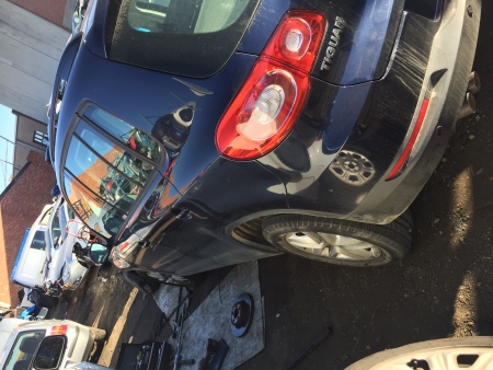 2011 Volkswagen — TIGUAN Auto Gas/Petrol