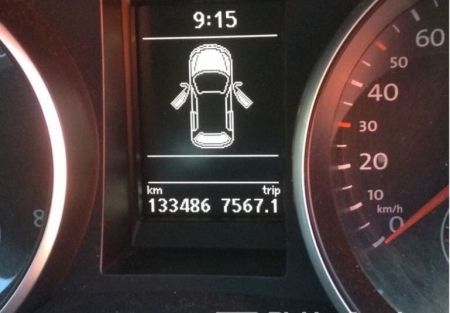 2010 Volkswagen Golf — 6 Manual Gas/Petrol