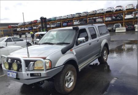 2005 Nissan Navara — Manual Diesel