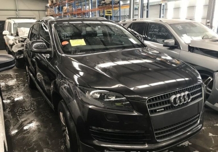 2008 Audi Q7 — 4L Auto Diesel